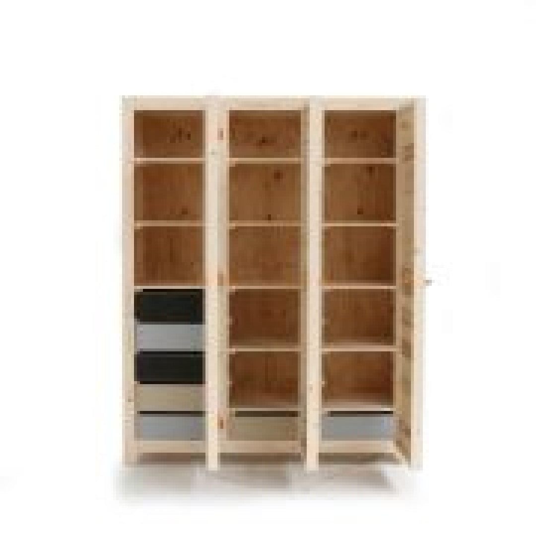 3-Doors Cupboard in Scrapwood