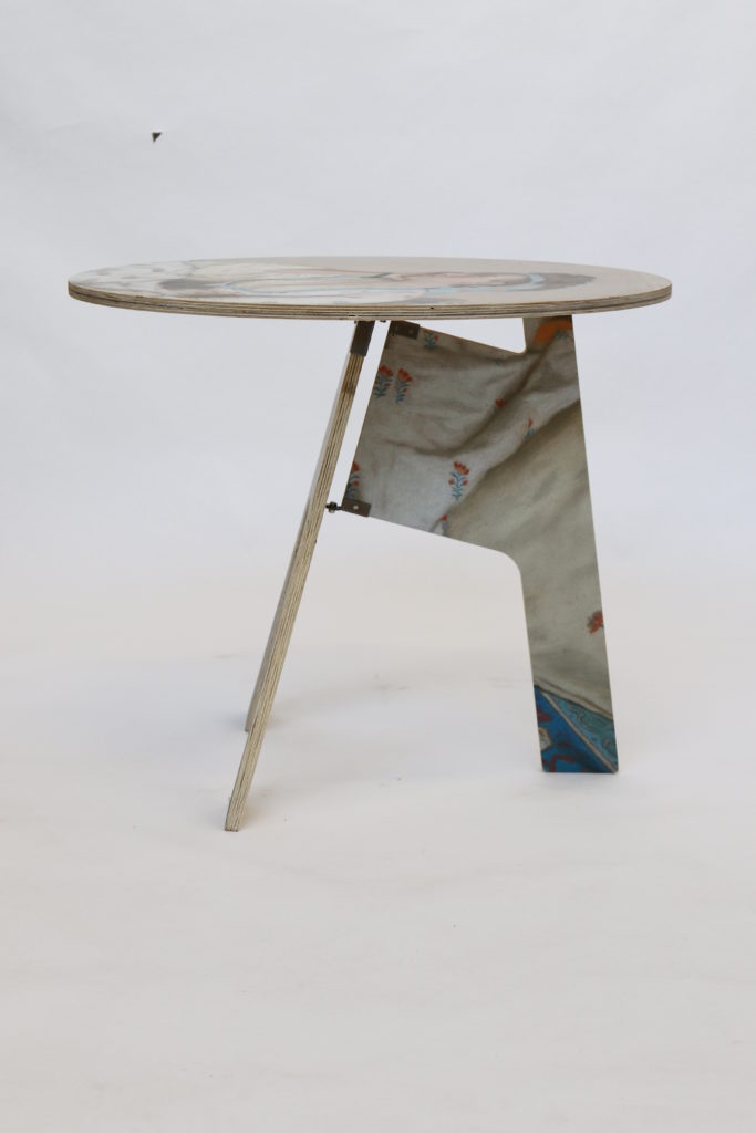 Flapover-The-Wall Table